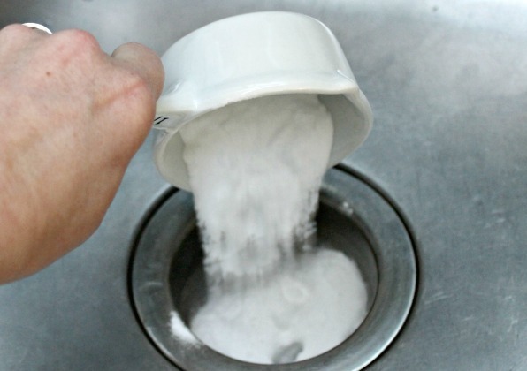 How to clean your whole house with baking soda
