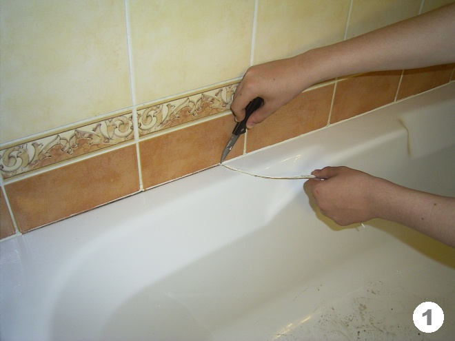 Bathtub And Sink With Silicone Sealant, How To Remove Hardened Grout From Bathtub
