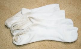 Extremely Effective Method To Whiten Dirty Socks Without Bleach