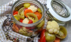 How To Make Easy Refrigerator Pickles That Last Several Weeks